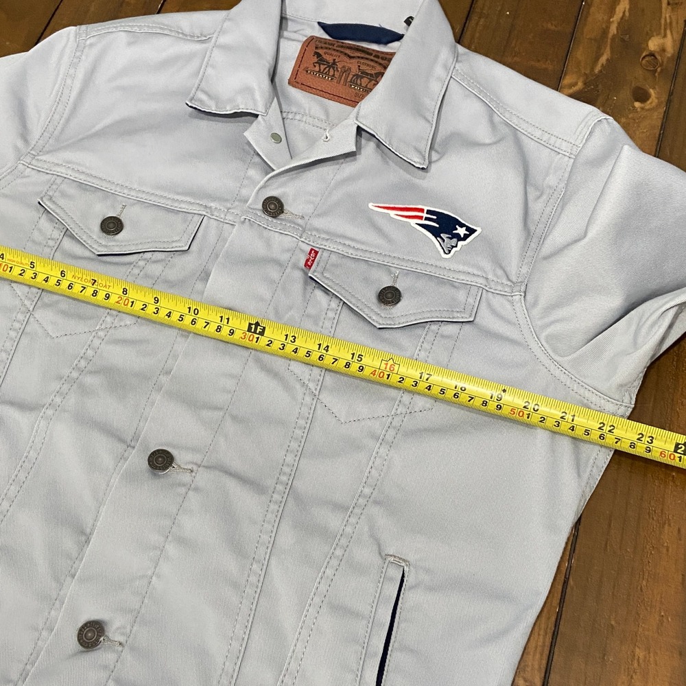 Levis Mens New England Patriots NFL Trucker Jacket Light Gray Size L - Picture 9 of 10